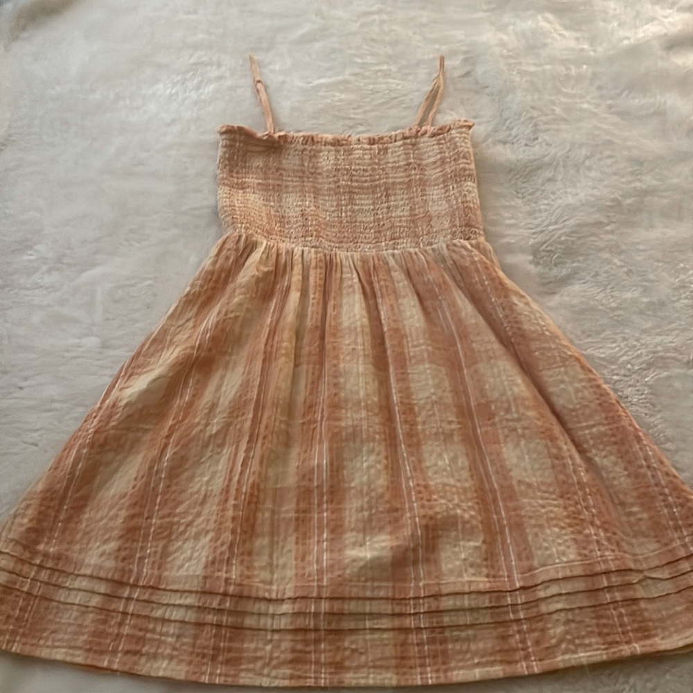 American Eagle Dress - Orange with plaid pattern. Smocked detail. Size Medium.